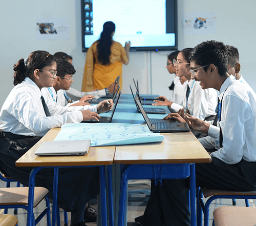 The Smart-Tech Classrooms Experience